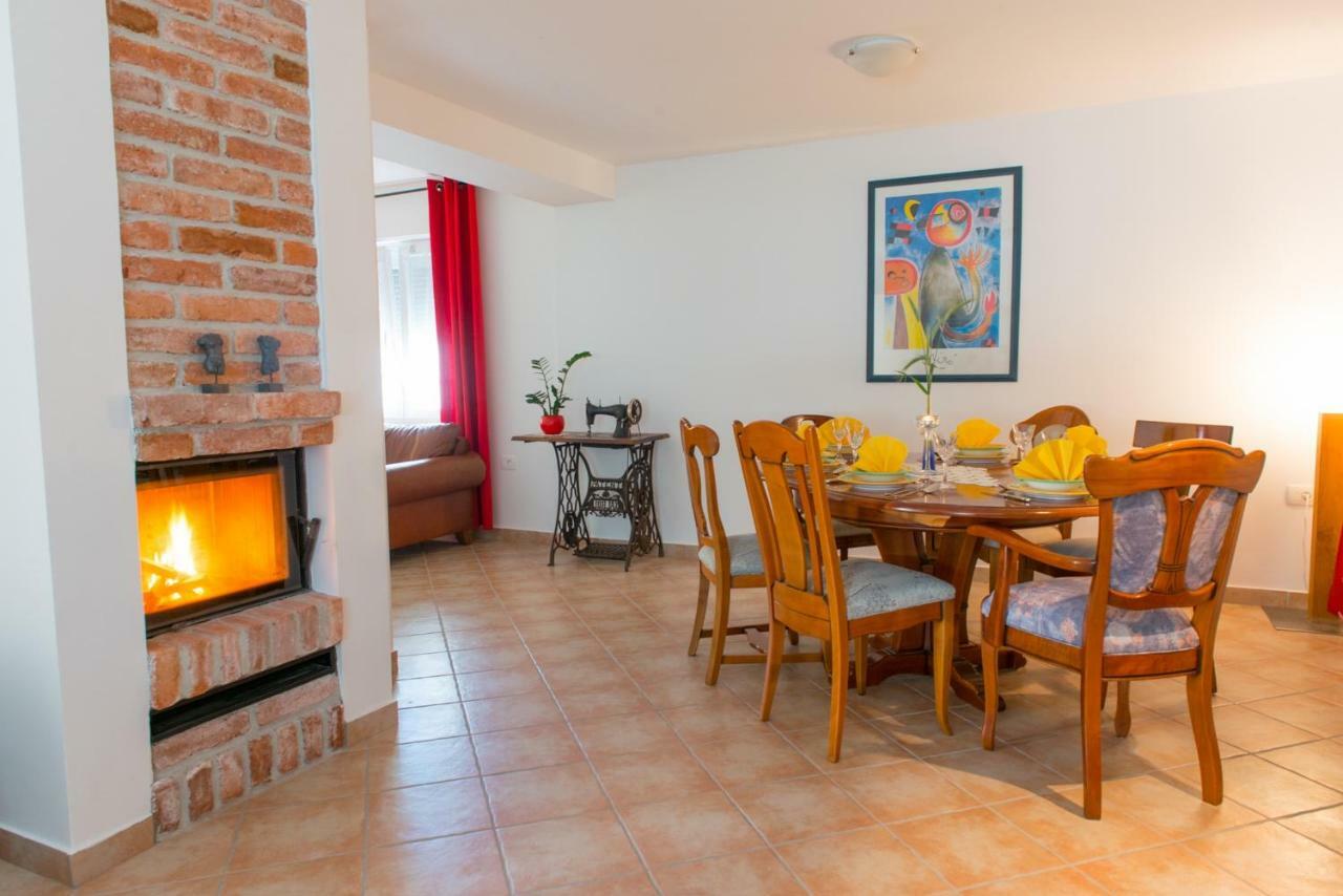 Apartma Marija Metlika Zewnętrze zdjęcie